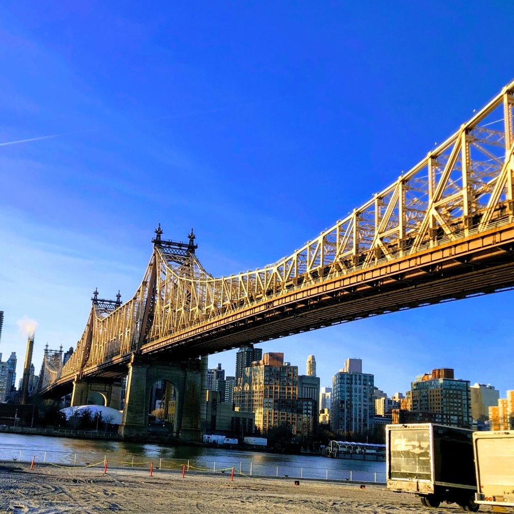 Meet your Posher, Paris